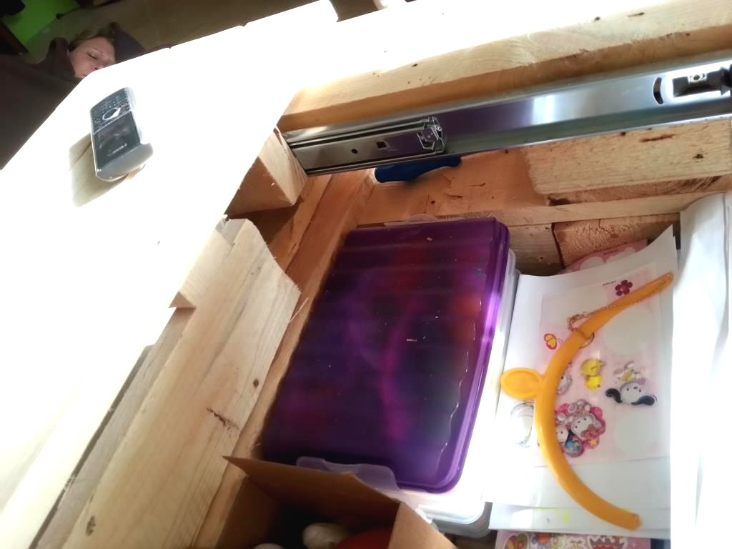 Многофункциональный журнальный столик с ящиком для хранения - фото 5