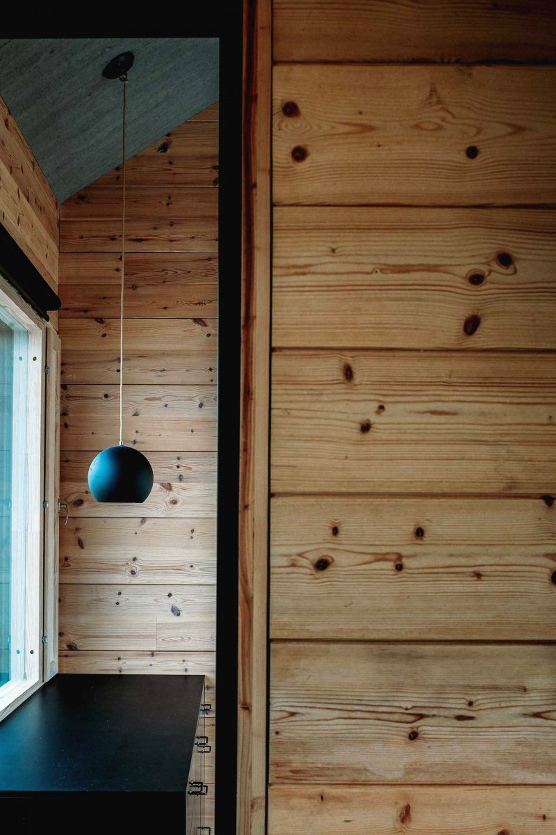 Дом на острове в архипелаге Финляндии, спроектированный и построенный с нуля двумя дизайнерами. - фото 46