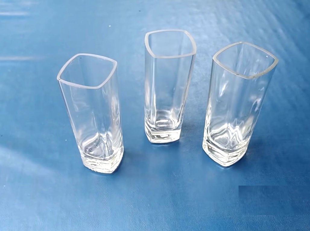 Бокалы из стеклянных бутылок - фото 2