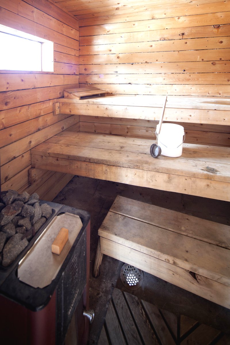 Сауна на берегу озера - фото 4