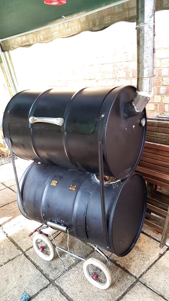 Коптильня горячего копчения своими руками из железной бочки - фото 30