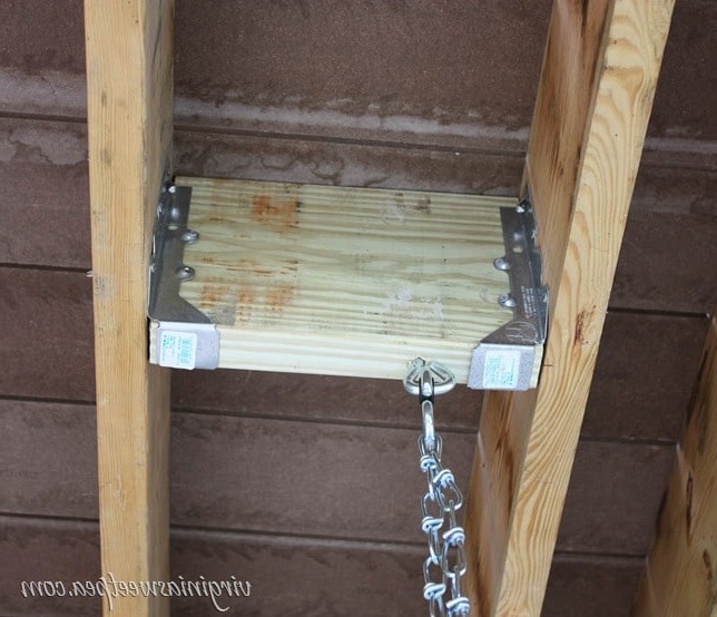 Качели на крыльце - фото 6