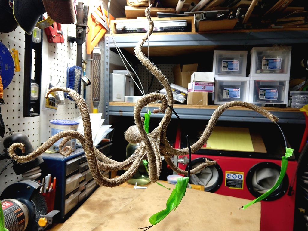 Оригинальная потолочная лампа - фото 15