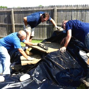Небольшой водопад с прудом - фото 7