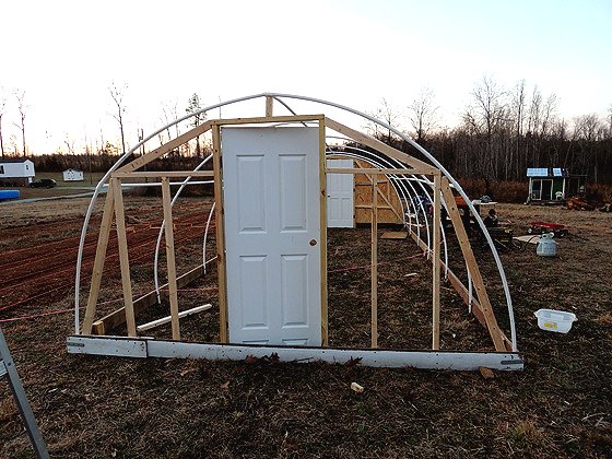 Теплица из ПВХ труб - фото 14