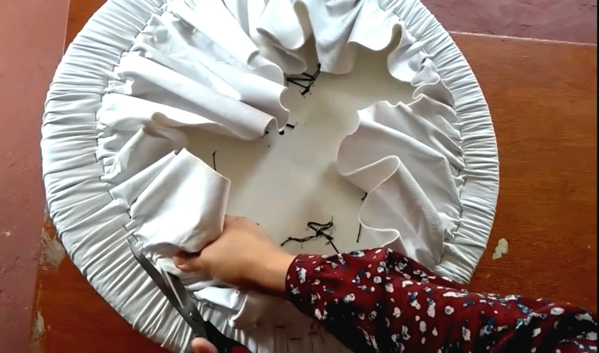 Оригинальный пуф из автопокрышки - фото 19