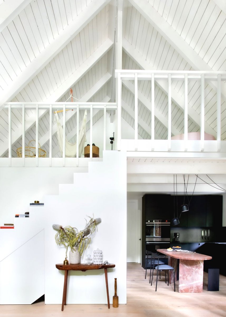 Необычный домик в лесу - фото 4