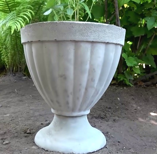 Вазоны своими руками из цемента - фото 2