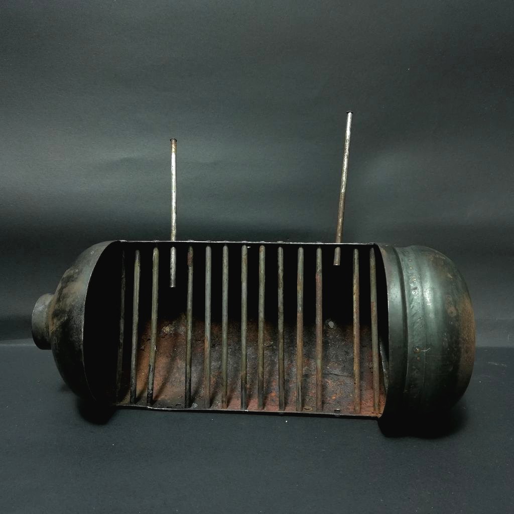 Маленькая коптильня из старых огнетушителей - фото 8