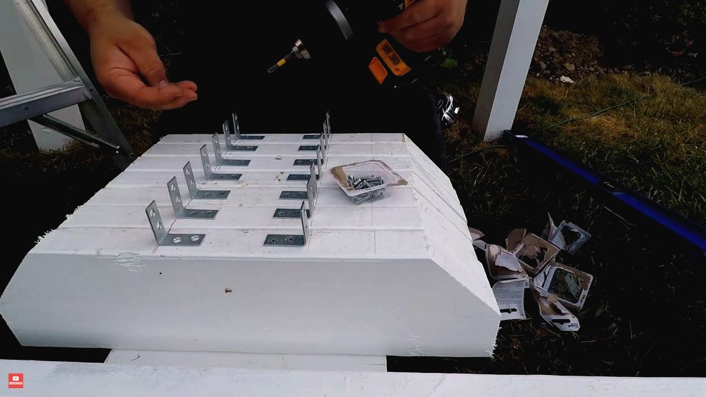 Как сделать качели на даче своими руками - фото 9