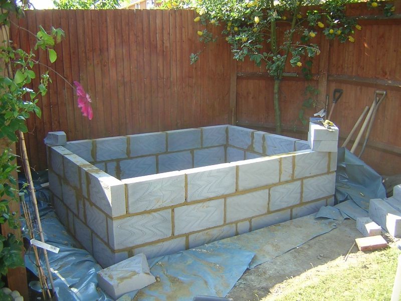 Оригинальное джакузи под навесом - фото 4