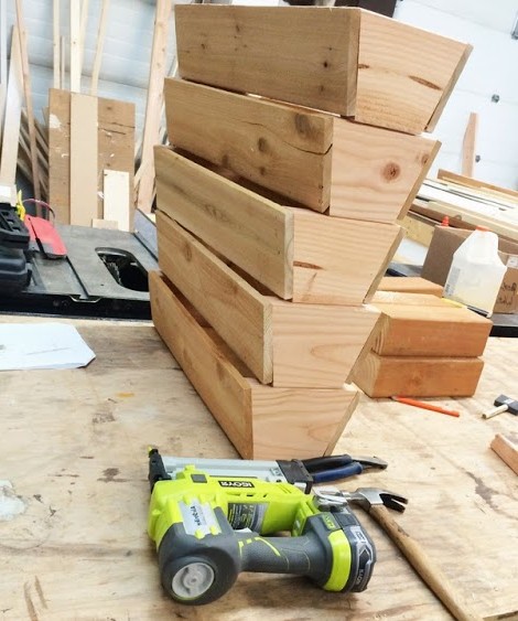 Вертикальная клумба - фото 4