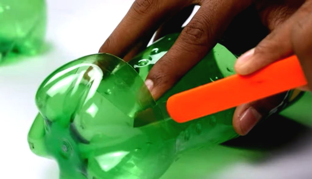 Вторая  жизнь пластиковых бутылок - фото 7