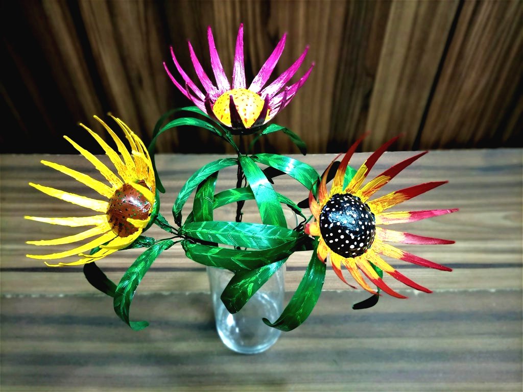 Цветы из пластиковой бутылки - фото 2