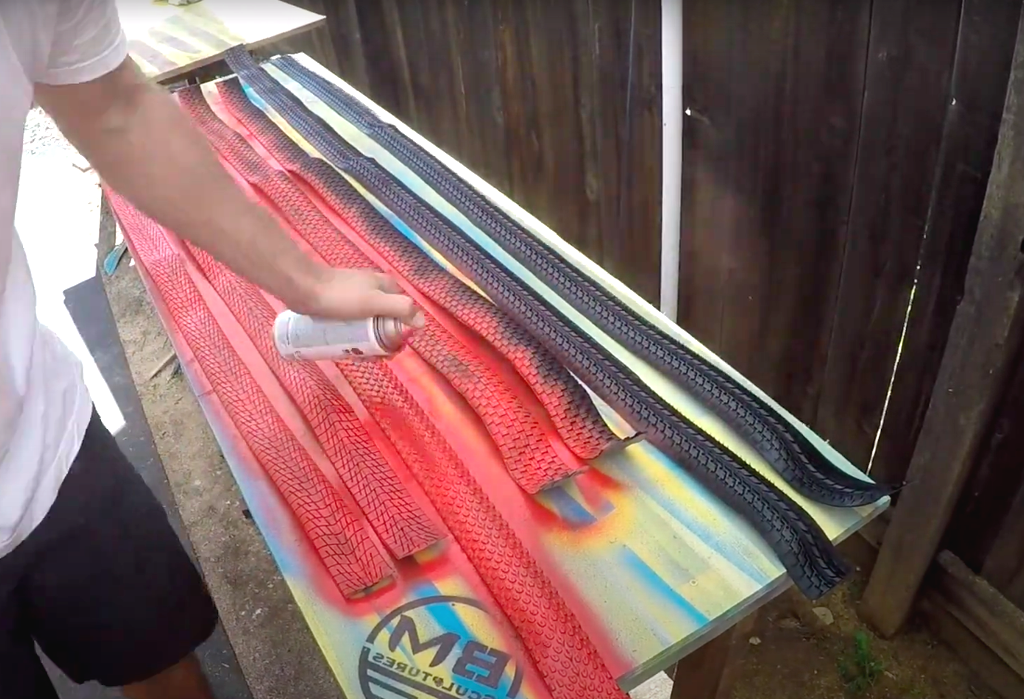 Идея для дачи из автопокрышек - фото 3