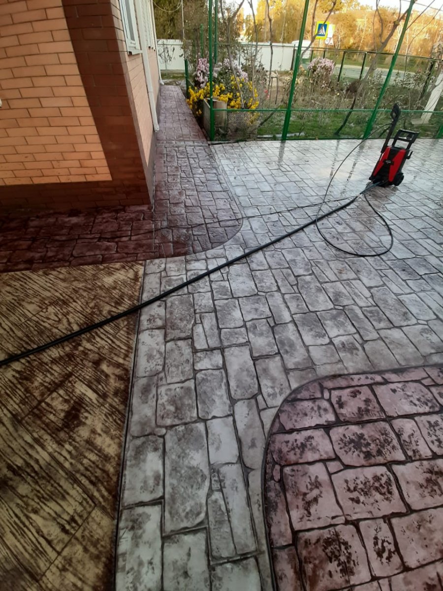 Отмостка из печатного бетона - фото 2