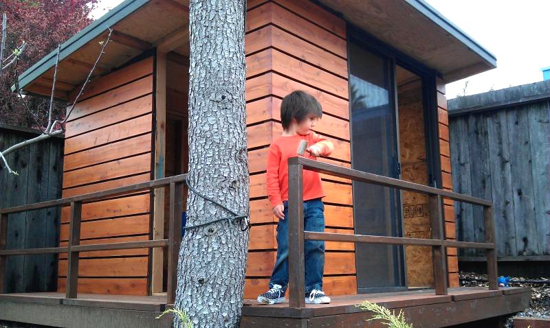 Небольшой садовый домик - фото 5