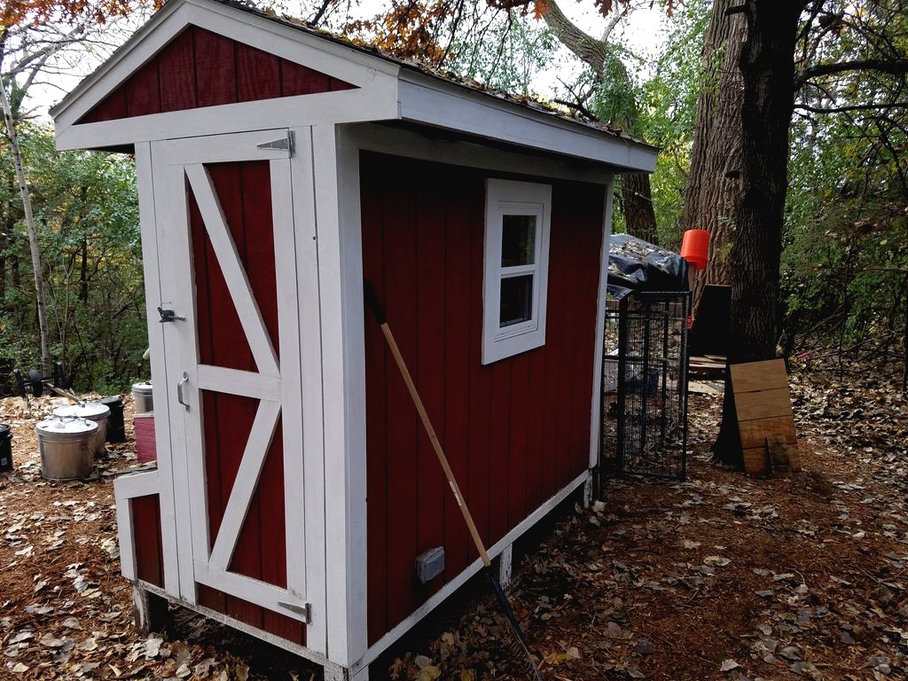 Как построить курятник своими руками? - фото 19