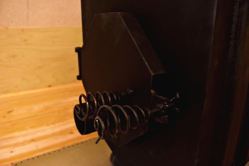 Необычная дровяная печь - фото 4