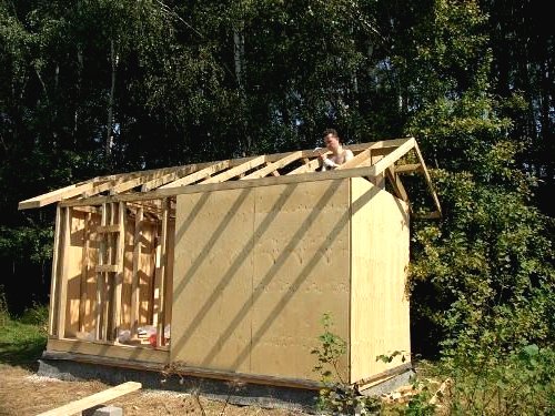 Домик на даче своими руками - фото 10
