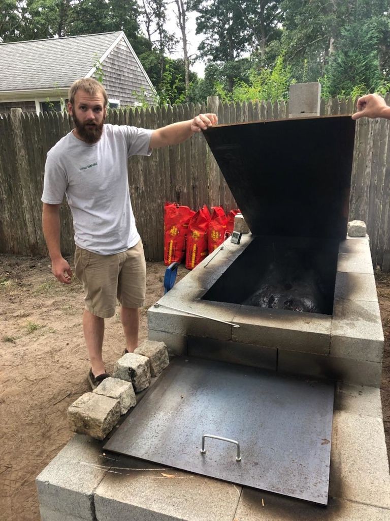 Оригинальная коптильня из шлакоблоков - фото 22