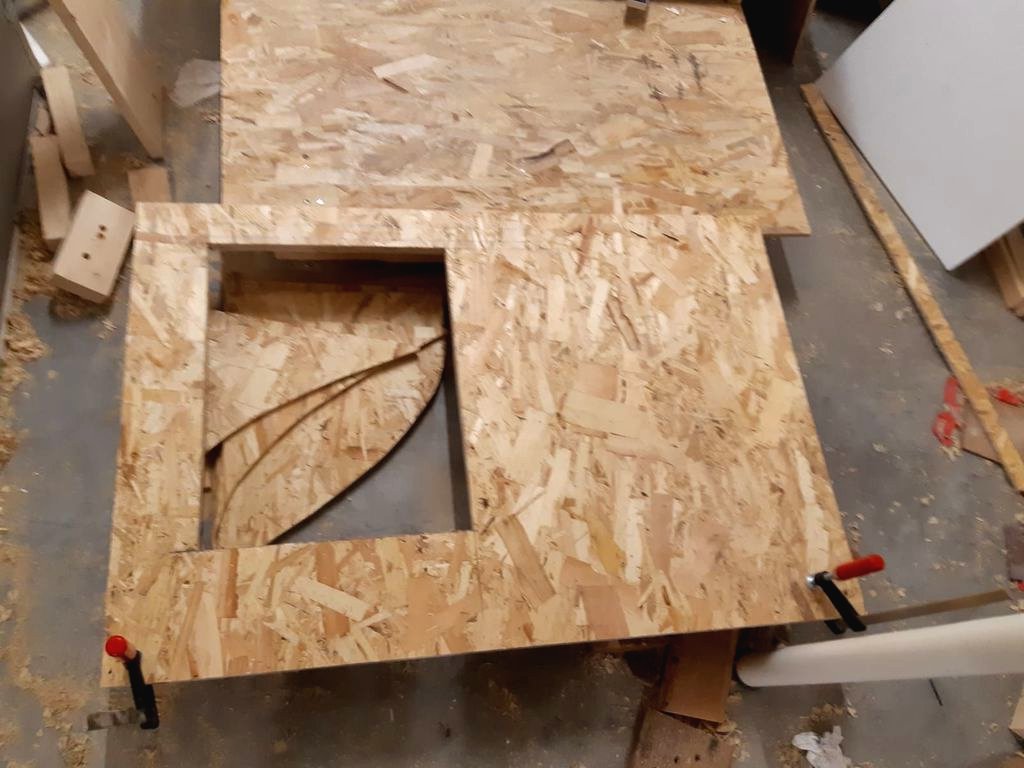 Будка из дерева - фото 3