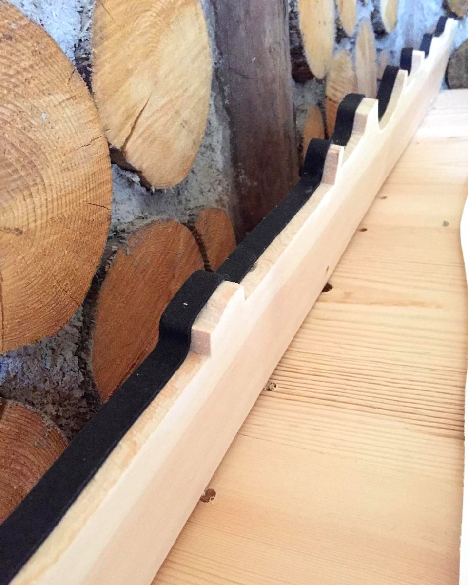 Необычная баня из бревен - фото 15