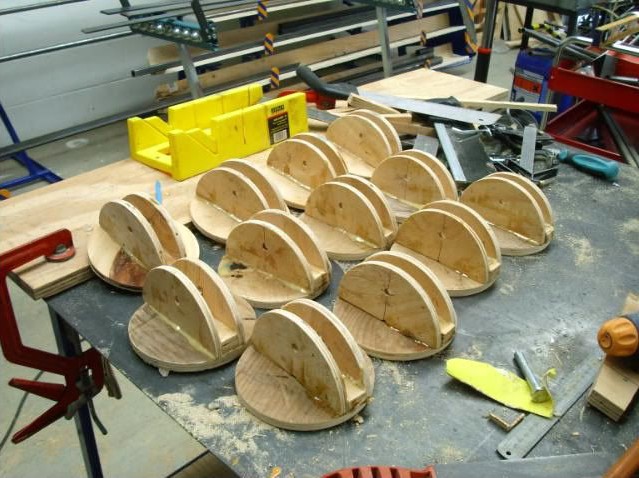 Стол из фанеры - фото 9