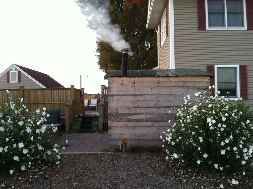 Сауна из подручных материалов  - фото 3