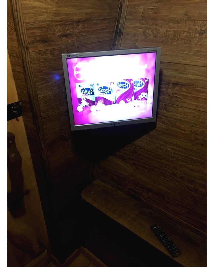 Оригинальный уличный туалет - фото 4