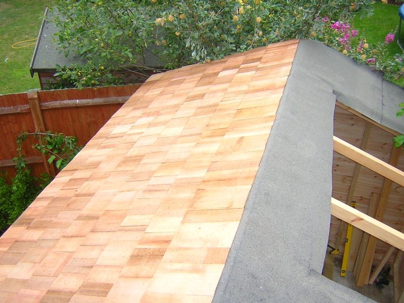 Оригинальное джакузи под навесом - фото 19