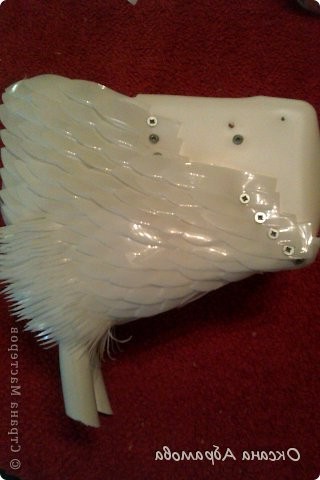 Голубь из пластиковых бутылок - фото 18