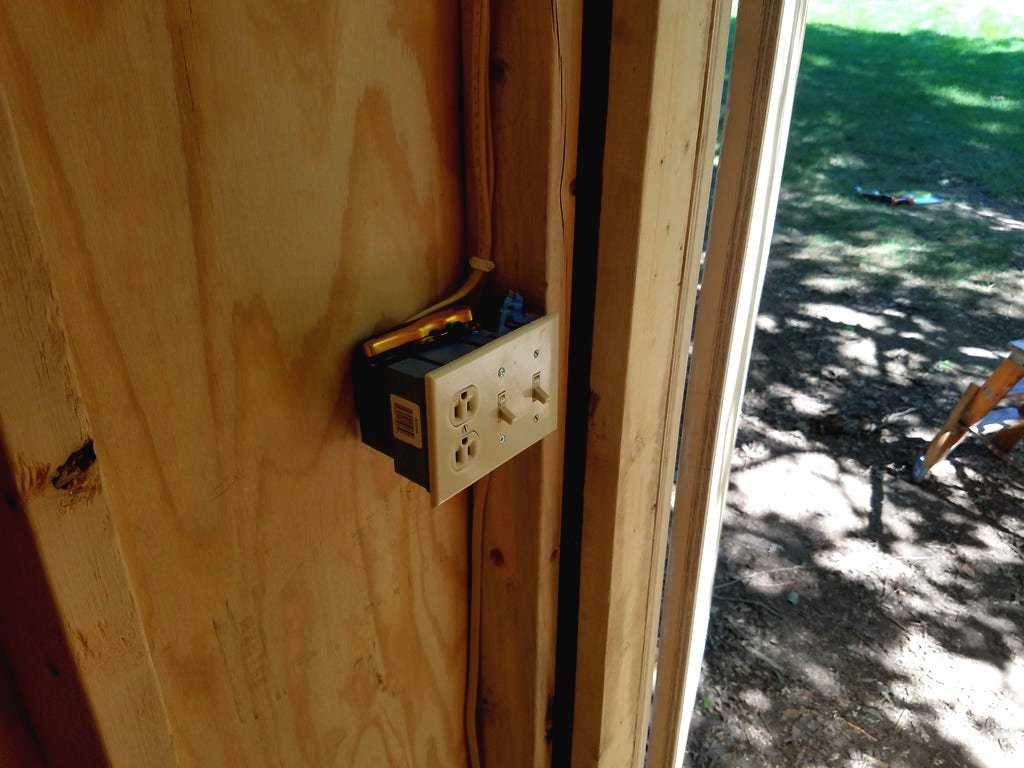 Как построить курятник своими руками? - фото 14