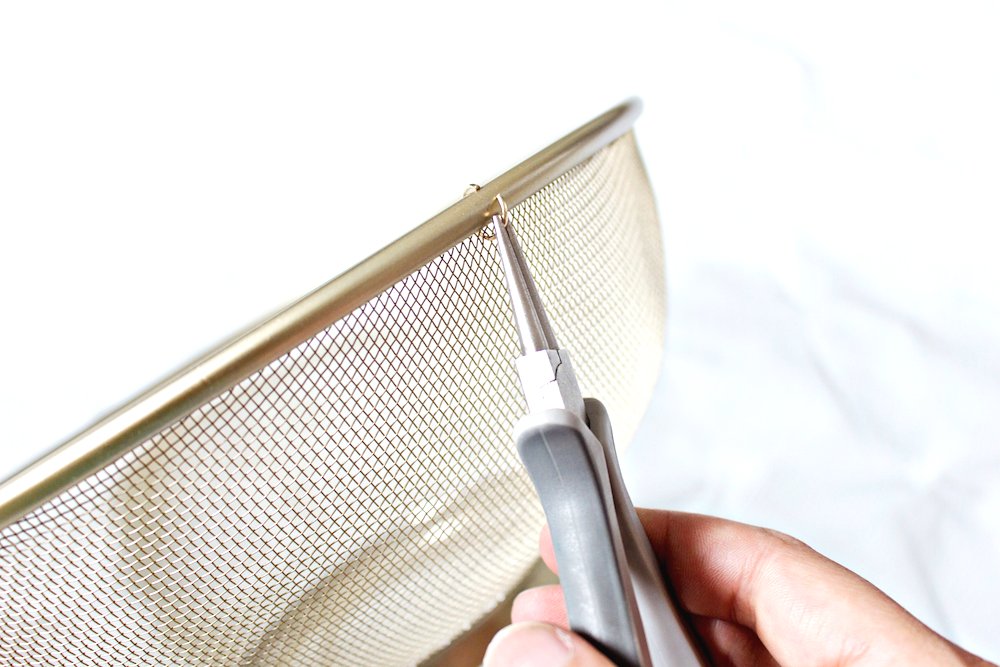 Подвесной горшок из сита - фото 3