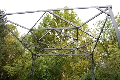 Пергола из железных профилей - фото 27