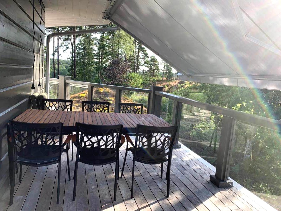 Необычный восьмиугольный бревенчатый дом - фото 18