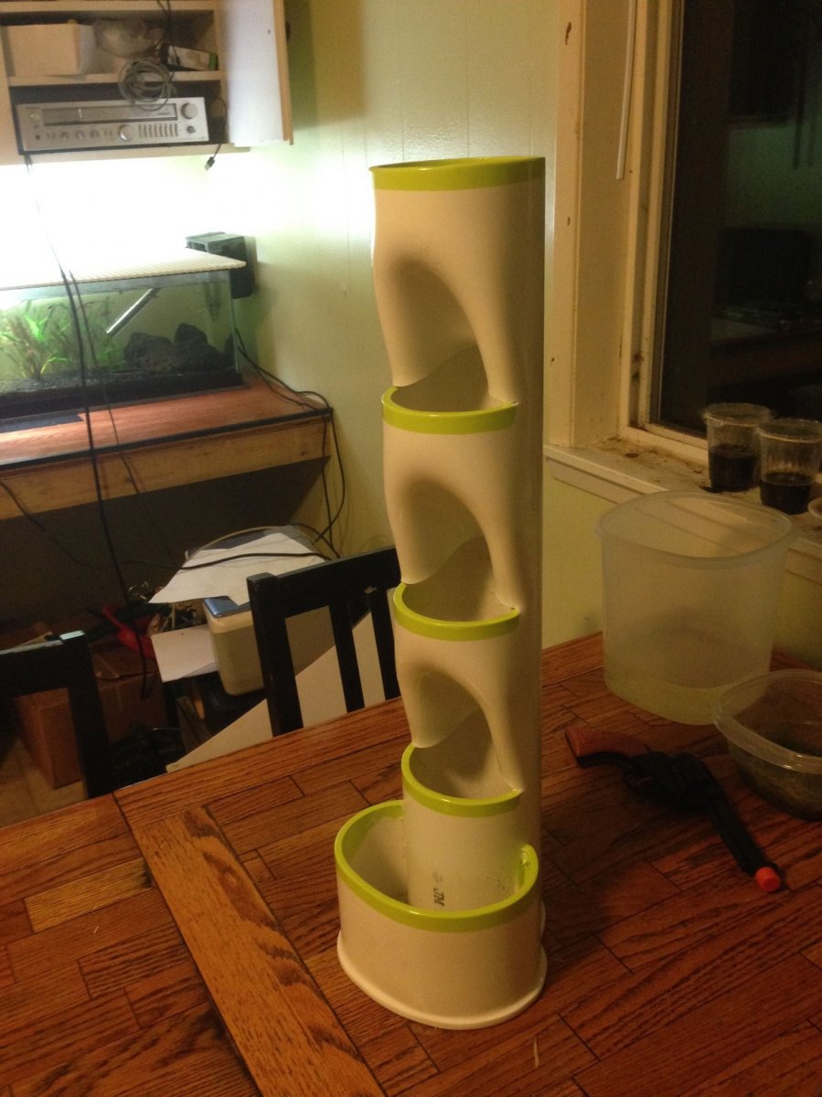 Вертикальный сад из ПВХ труб - фото 17