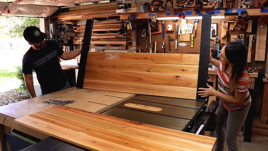 Интересная клумба из дерева - фото 6