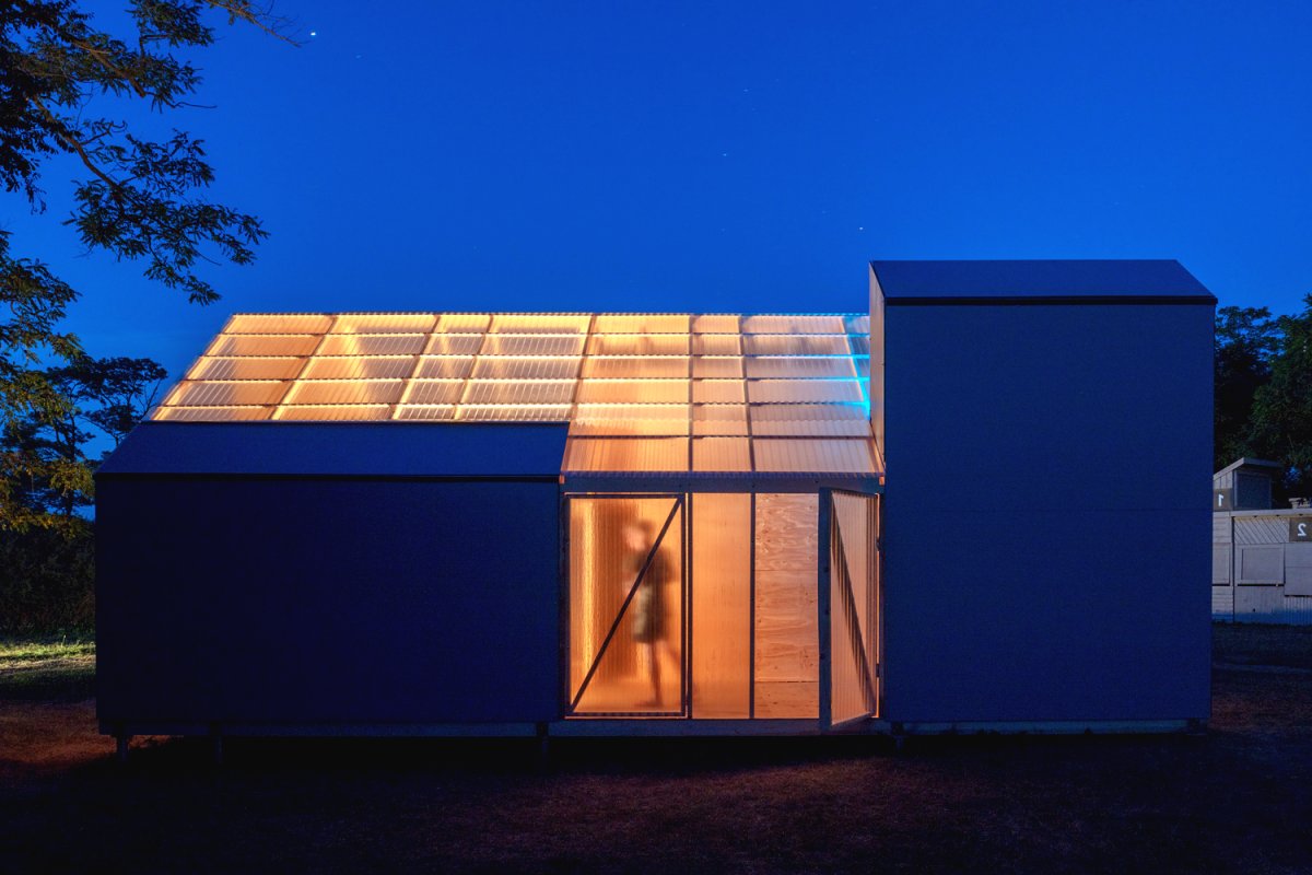 Необычный летний дом для дачи - фото 2