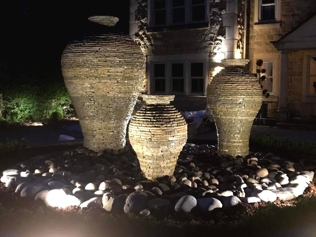 Каменные вазы - фото 2