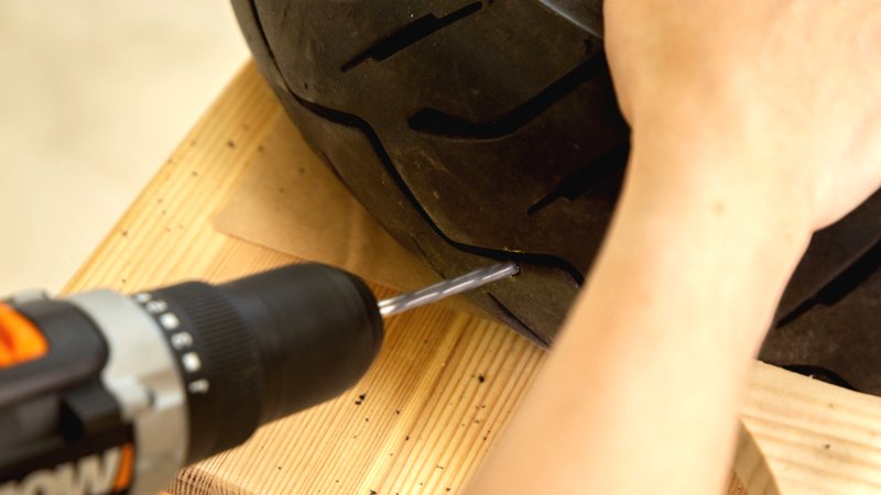 Необычный горшок из автопокрышки - фото 7