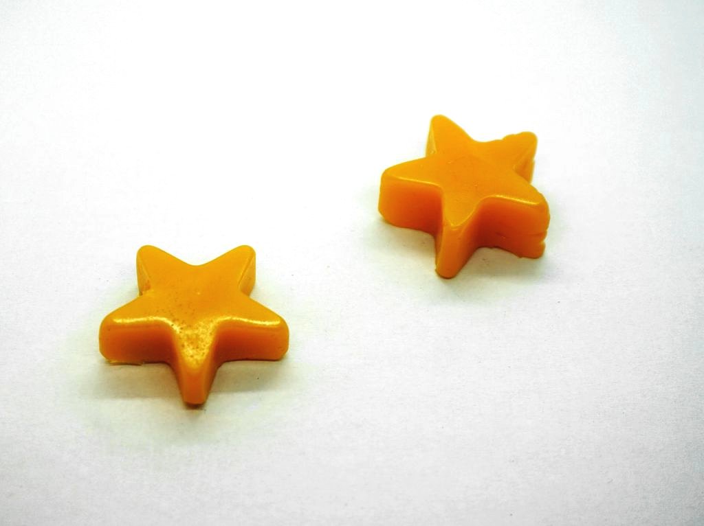 Новогодняя гирлянда с помощью горячего клея - фото 7