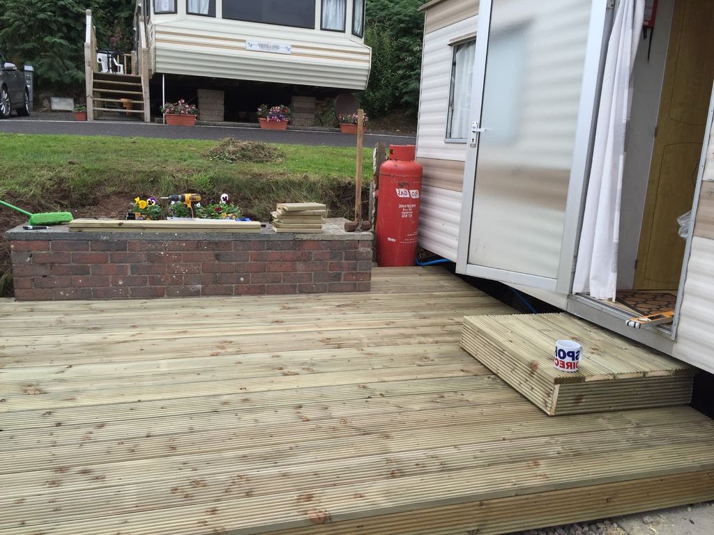 Терраса из поддонов - фото 7