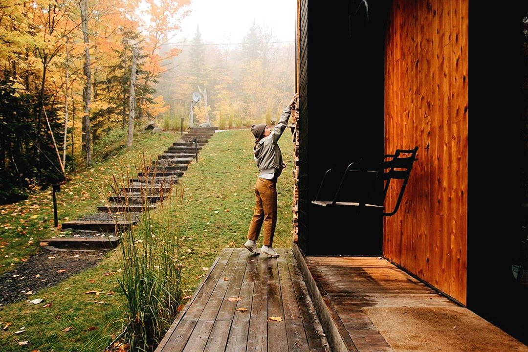 Каркасный дом с необычной террасой - фото 11