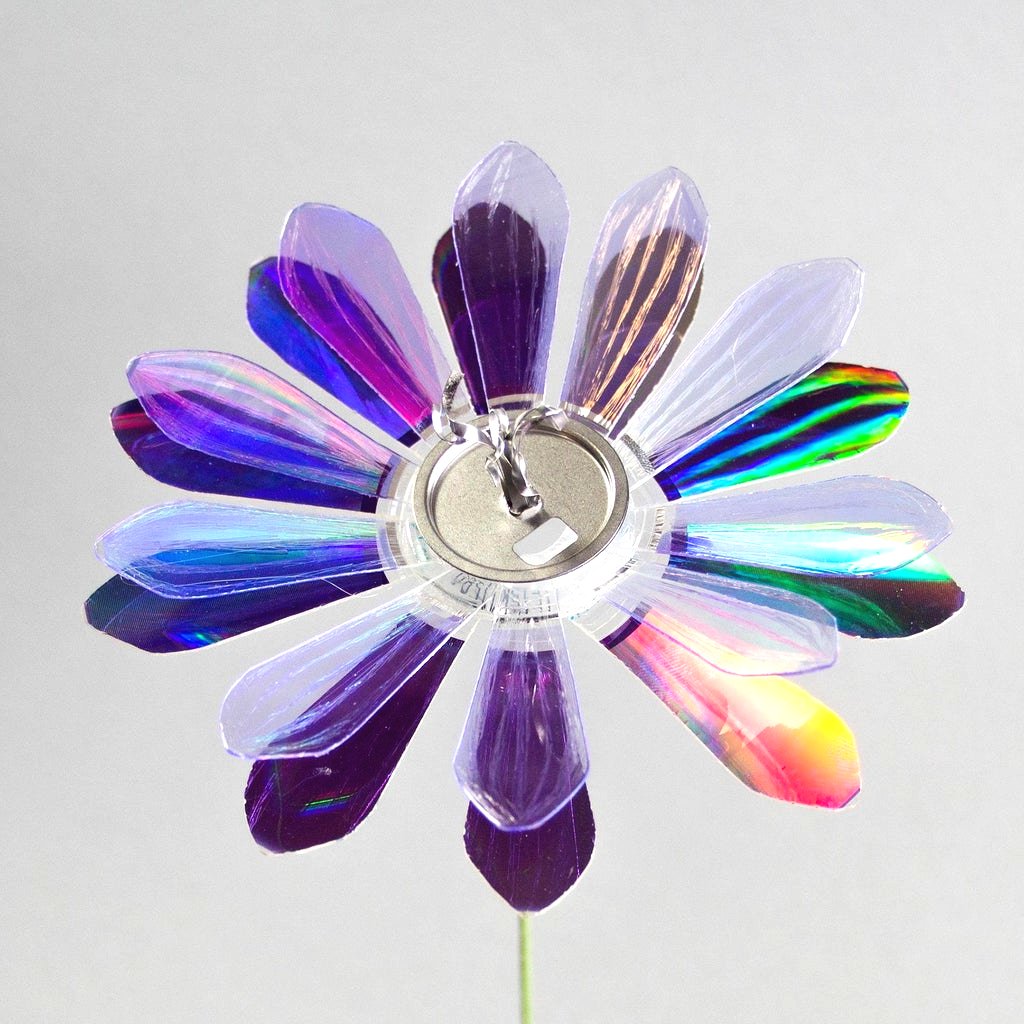 Что можно сделать из старых компьютерных дисков своими руками? - фото 12