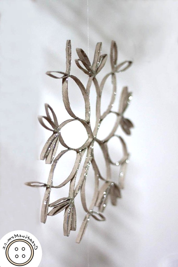 Снежинки из бумаги своими руками - фото 5