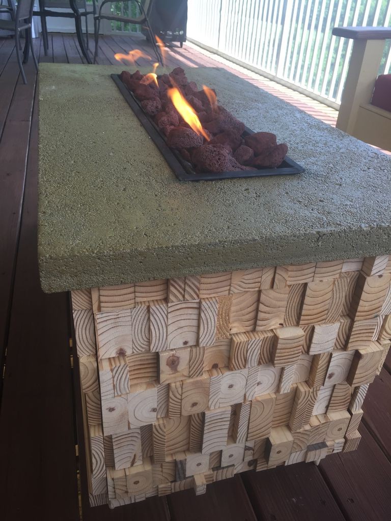 Оригинальный стол с камином в центре - фото 16