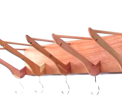 Маленькие идеи из деревянных вешалок - фото 4