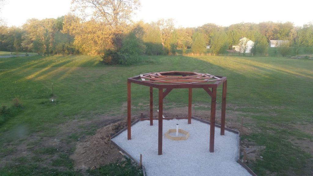 Шестиугольная беседка - фото 4