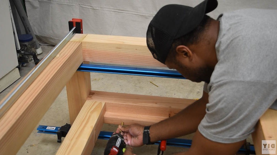 Кресло из дерева своими руками - фото 15